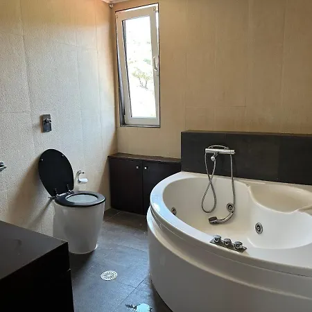 Cicada 4 Bedroom Вилла *